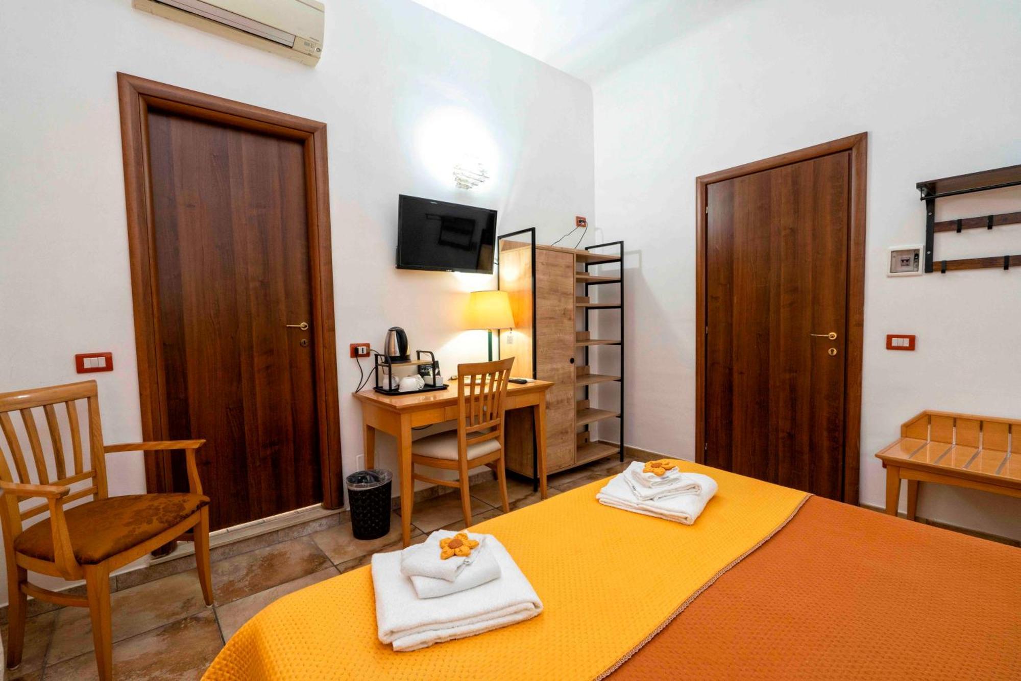 Rodoflor Rooms Castellammare di Stabia Extérieur photo